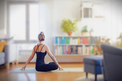 Evde Yoga: Kendi Alanınızda Sağlık ve Huzur